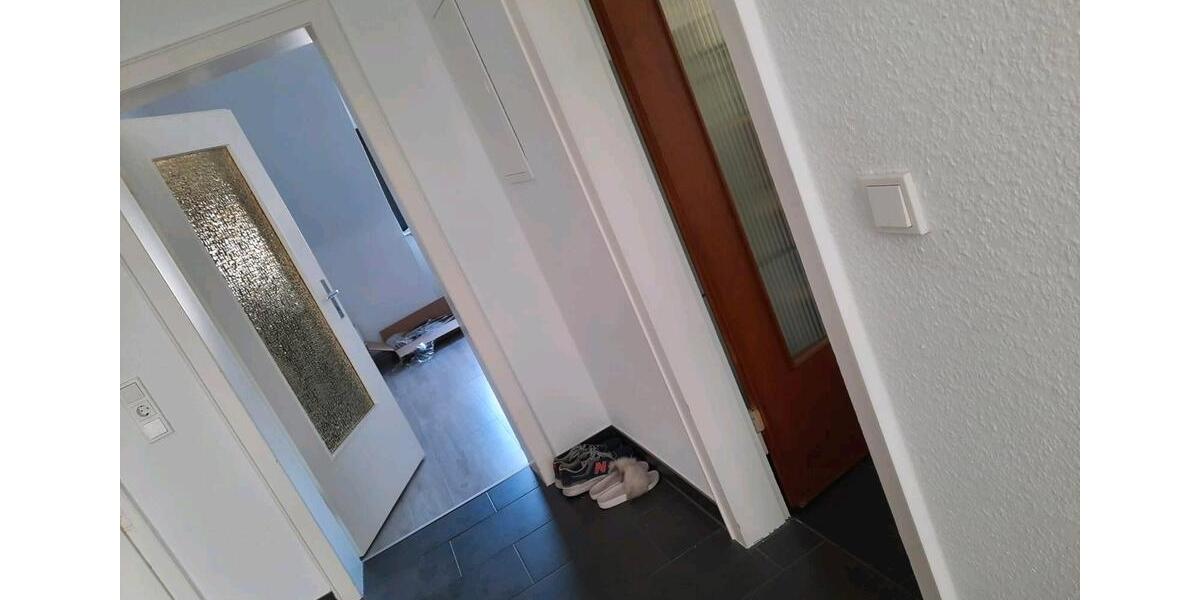 Dachgeschoßwohnung Essen Stadtbezirk III - 2.5 Zimmer, 48 m&sup2;, 469&euro; | Angebot:25875950