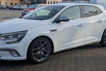 Renault Megane 146.500 km 9.300 &euro; Duisburg 47198