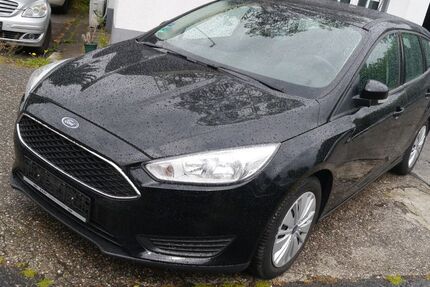 Ford Focus 91.000 km 5.500 &euro; Wuppertal 42329