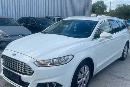 Ford Mondeo 220.000 km 5.250 &euro; Essen 45356