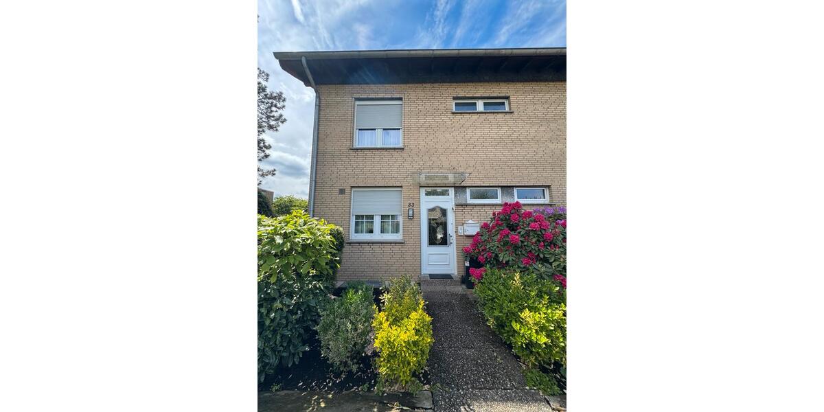 Reihenhaus Krefeld Fischeln - 5 Zimmer, 160 m&sup2;, 649.000&euro; | Angebot:26598301