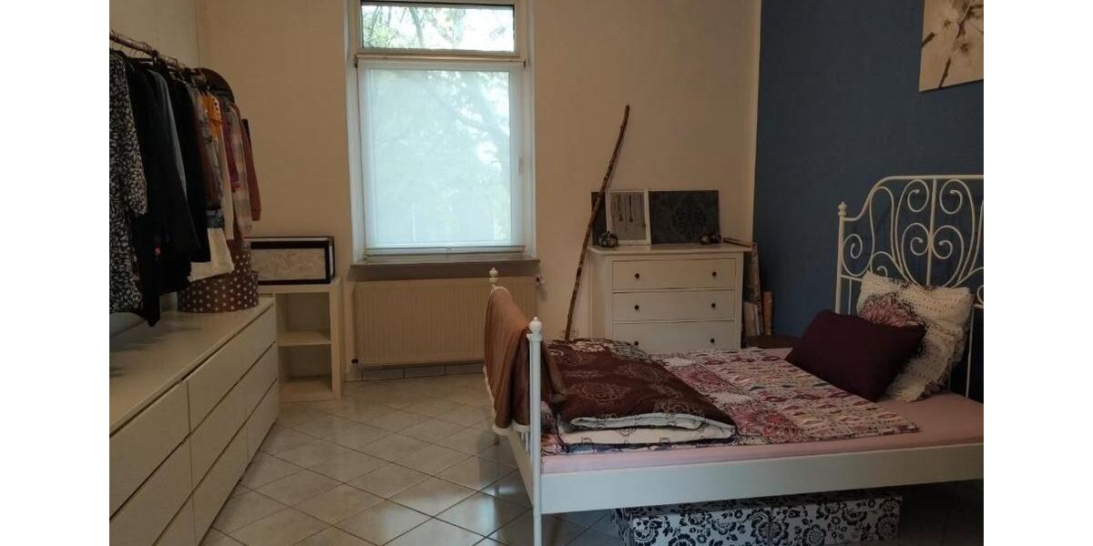 Etagenwohnung Essen Stadtbezirk III - 2.5 Zimmer, 72 m&sup2;, 850&euro; | Angebot:27536491