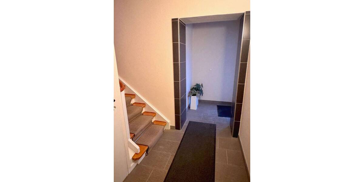 Mehrfamilienhaus, Wohnhaus Mönchengladbach Eicken - 8 Zimmer, 209 m&sup2;, 660.000&euro; | Angebot:26042984