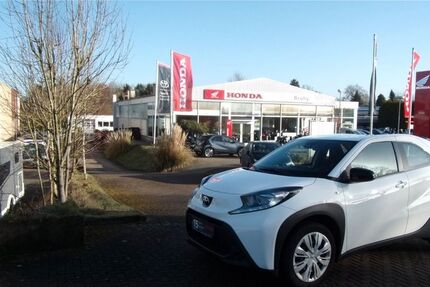 Toyota Aygo (X) 8.690 km 14.499 &euro; Ratingen 40882