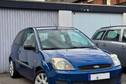 Ford Fiesta 190.000 km 2.499 &euro; Langenfeld 40764