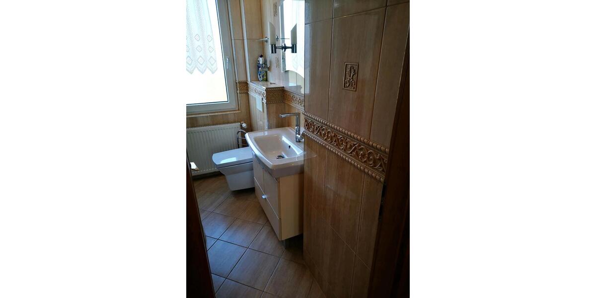 Dachgeschoßwohnung Velbert Velbert-Mitte - 2 Zimmer, 62 m&sup2;, 139.000&euro; | Angebot:27208640
