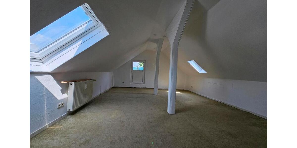 Maisonettenwohnung Düsseldorf Stadtbezirk 7 - 3 Zimmer, 83 m&sup2;, 125.000&euro; | Angebot:25547125