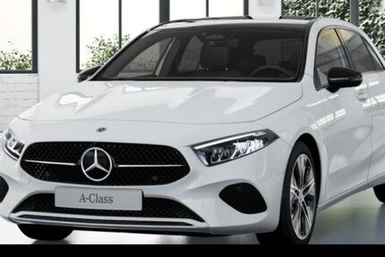 Mercedes-Benz A 180 9.900 km 31.490 &euro; Düsseldorf 40470