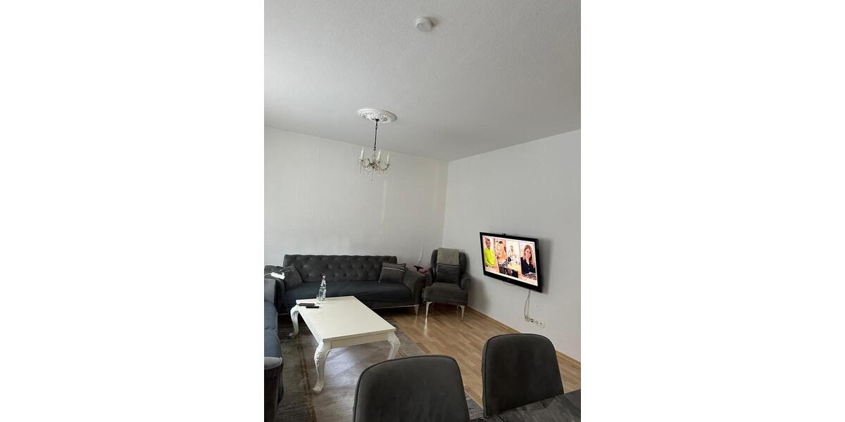 Erdgeschoßwohnung Duisburg Beeck - 1 Zimmer, 84 m&sup2;, 104.000&euro; | Angebot:26984304