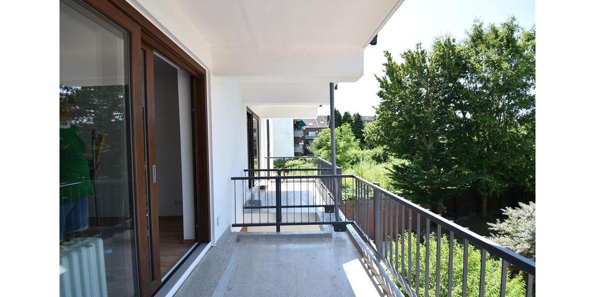 Etagenwohnung Essen Stadtbezirk VI - 4 Zimmer, 145 m&sup2;, 1.550&euro; | Angebot:22040281