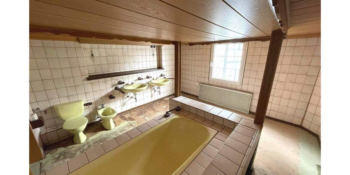 Mehrfamilienhaus, Wohnhaus Sprockhövel Niedersprockhövel - 5 Zimmer, 160 m&sup2;, 298.500&euro; | Angebot:25770860