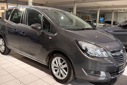 Opel Meriva 82.900 km 8.999 &euro; Essen 45139