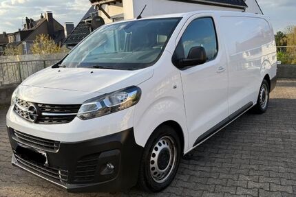 Opel Vivaro 155.000 km 12.900 &euro; Wuppertal 42327