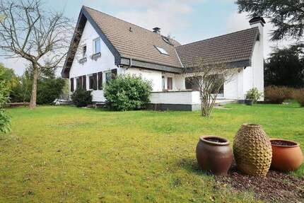 Haus Solingen Höhscheid - 8 Zimmer, 181 m&sup2;, 685.000&euro; | Angebot:26489671