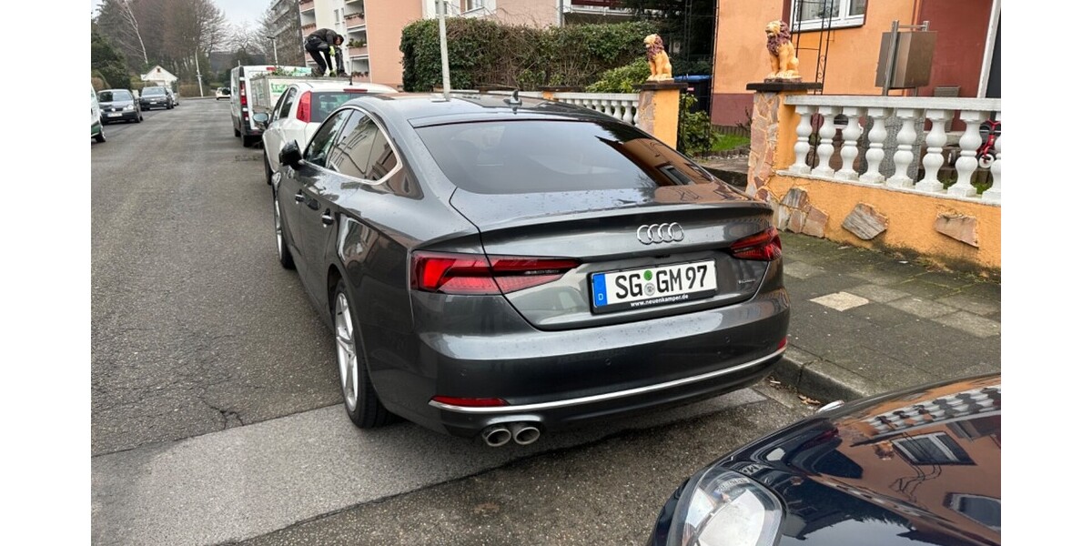 Audi A5 Sportback 132.000 km 28.000 &euro; Solingen 42651