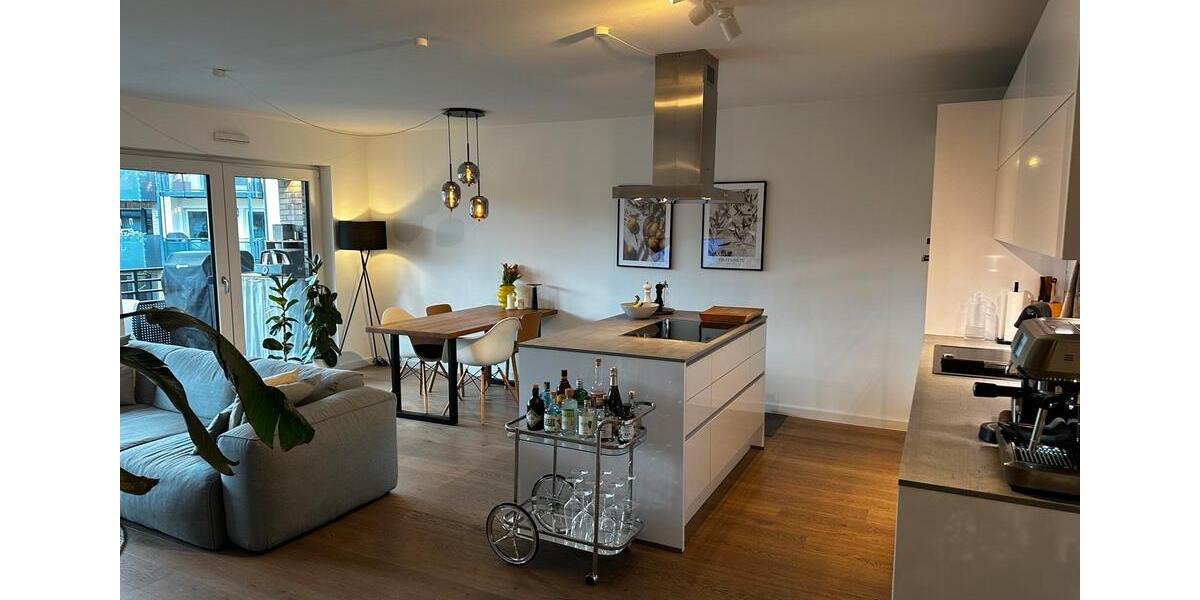 Etagenwohnung Düsseldorf Stadtbezirk 3 - 3 Zimmer, 86 m&sup2;, 1.900&euro; | Angebot:25292818