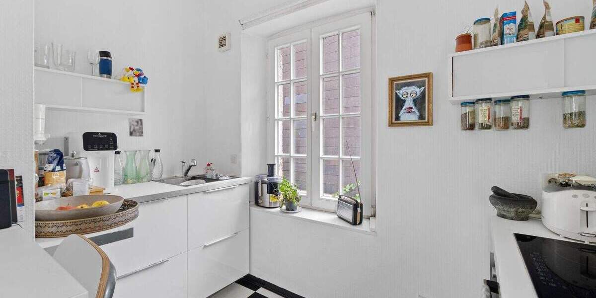 Etagenwohnung Düsseldorf Urdenbach - 5 Zimmer, 210 m&sup2;, 850.000&euro; | Angebot:25865301