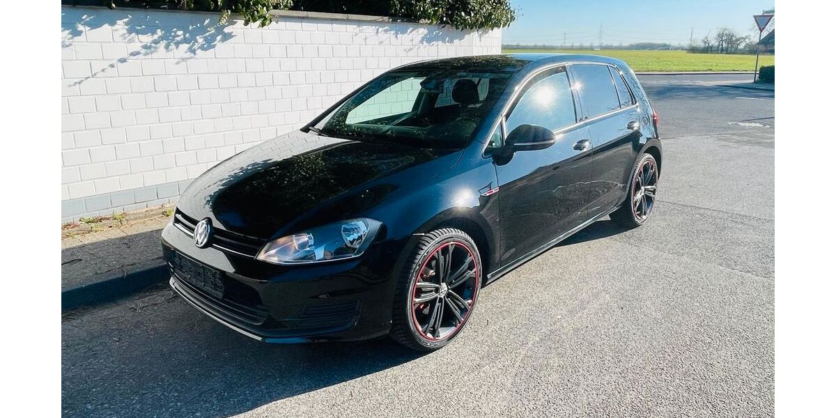 VW Golf 67.000 km 9.800 &euro; Tönisvorst 47918