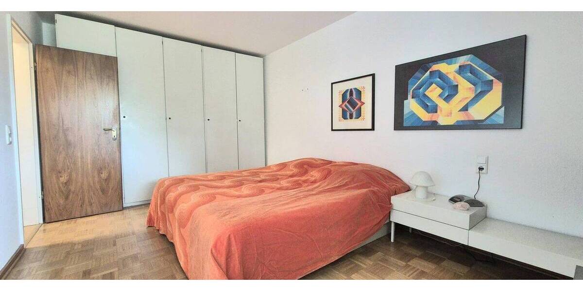 Etagenwohnung Essen Stadtwald - 2 Zimmer, 70 m&sup2;, 215.000&euro; | Angebot:26128173