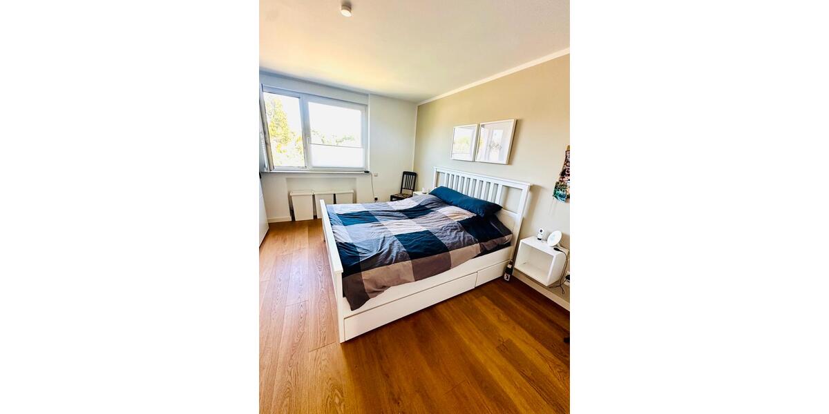 Etagenwohnung Duisburg Essenberg - 3 Zimmer, 90 m&sup2;, 1.150&euro; | Angebot:25907470