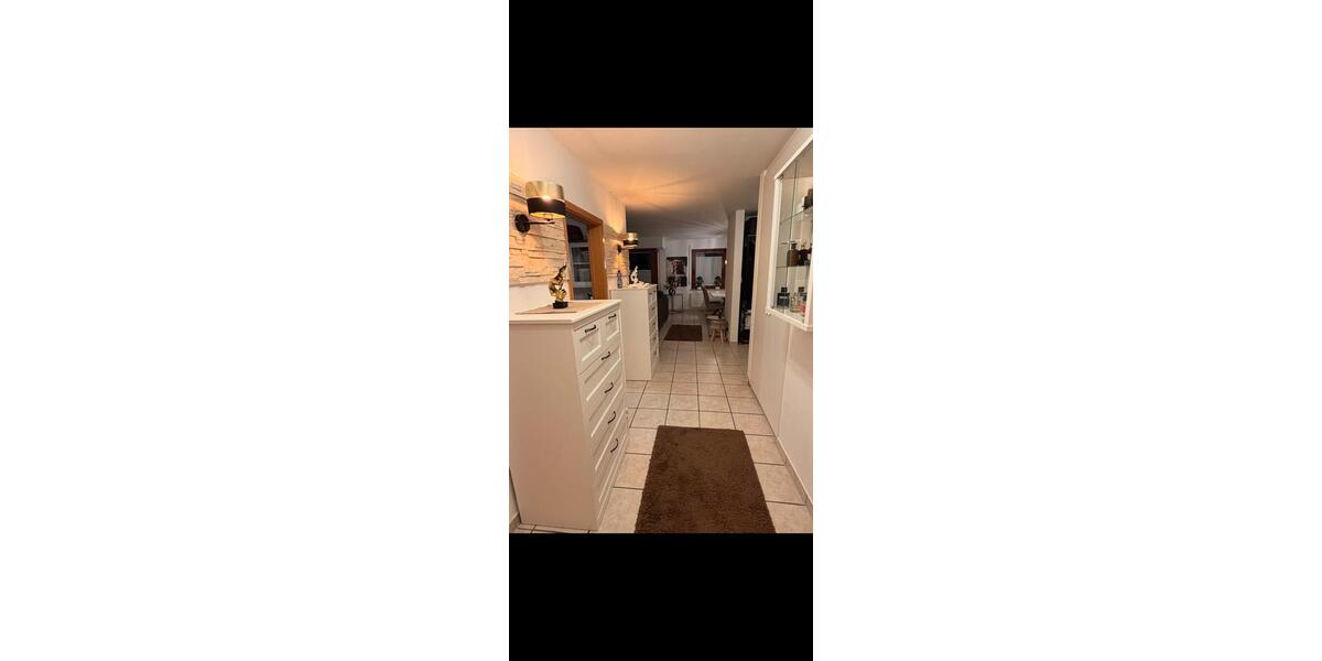 Hochparterre Solingen Aufderhöhe - 2 Zimmer, 70 m&sup2;, 870&euro; | Angebot:25433316