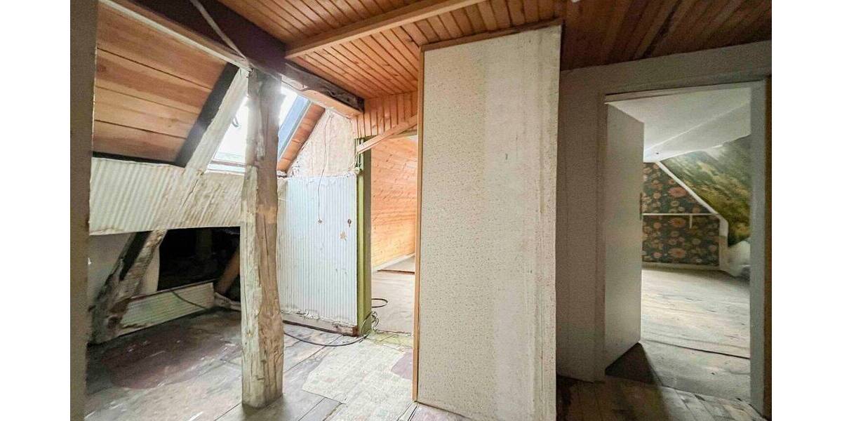Einfamilienhaus Solingen Gräfrath - 6 Zimmer, 160.000&euro; | Angebot:26617005