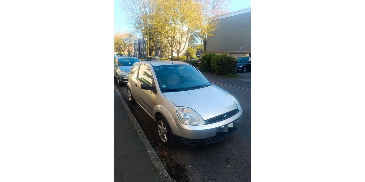 Ford Fiesta 244.409 km 1.650 &euro; Duisburg 47169