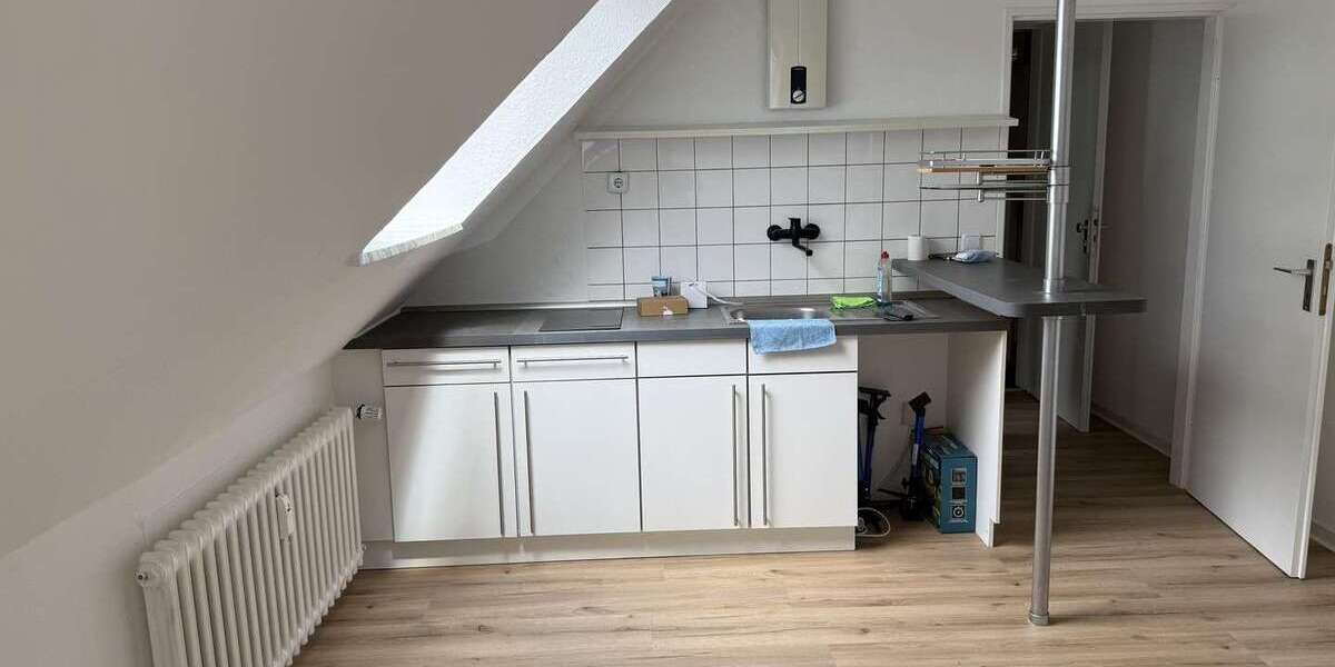 Etagenwohnung Duisburg Duisburg-Mitte - 2 Zimmer, 33 m&sup2;, 329&euro; | Angebot:26609418