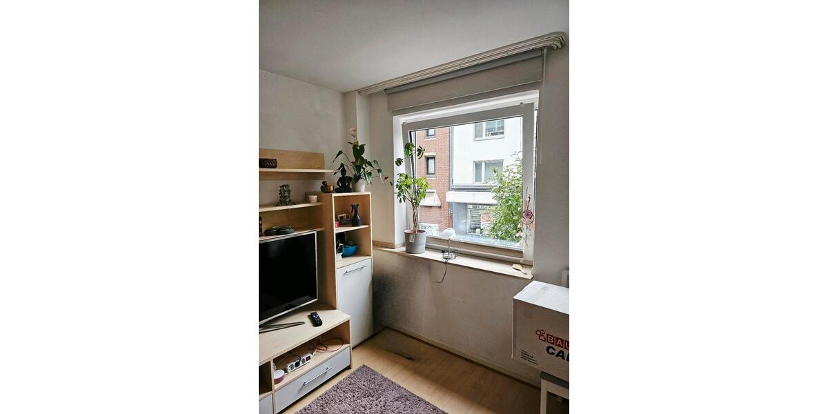 Etagenwohnung Düsseldorf Pempelfort - 1 Zimmer, 37 m&sup2;, 240.000&euro; | Angebot:27191952