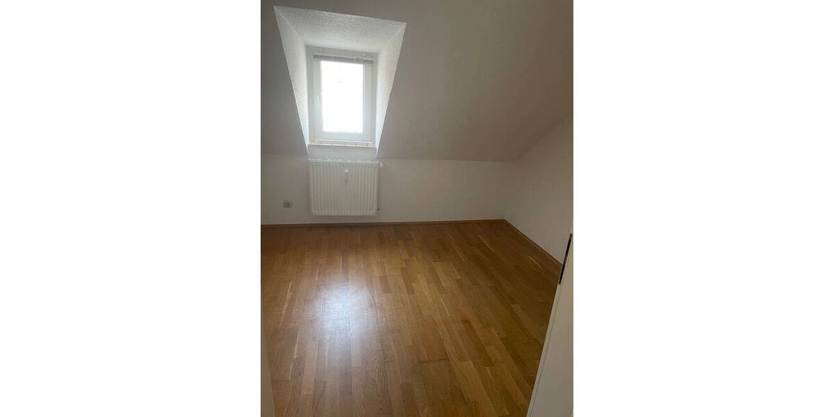 Etagenwohnung Essen Rüttenscheid - 2 Zimmer, 35 m&sup2;, 320&euro; | Angebot:25996539