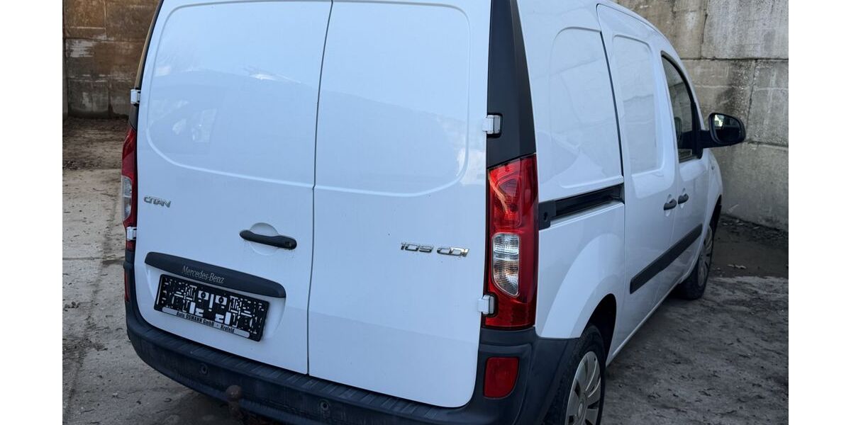 Mercedes-Benz Citan 138.721 km 8.950 &euro; Krefeld 47805