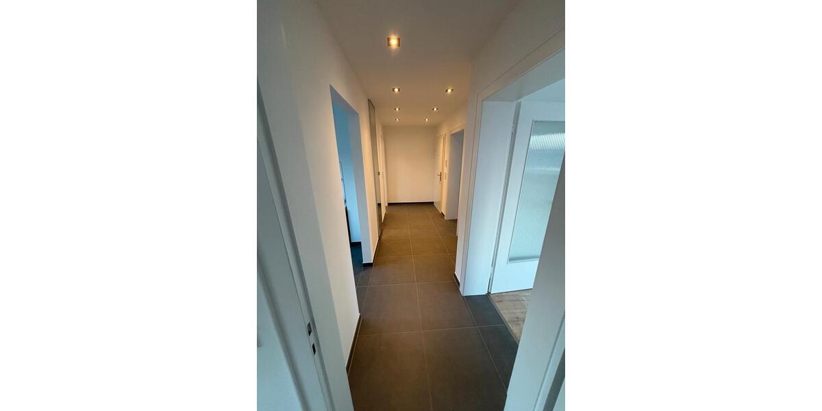 Etagenwohnung Wuppertal Gemarkung Elberfeld - 3 Zimmer, 68 m&sup2;, 749&euro; | Angebot:25397391