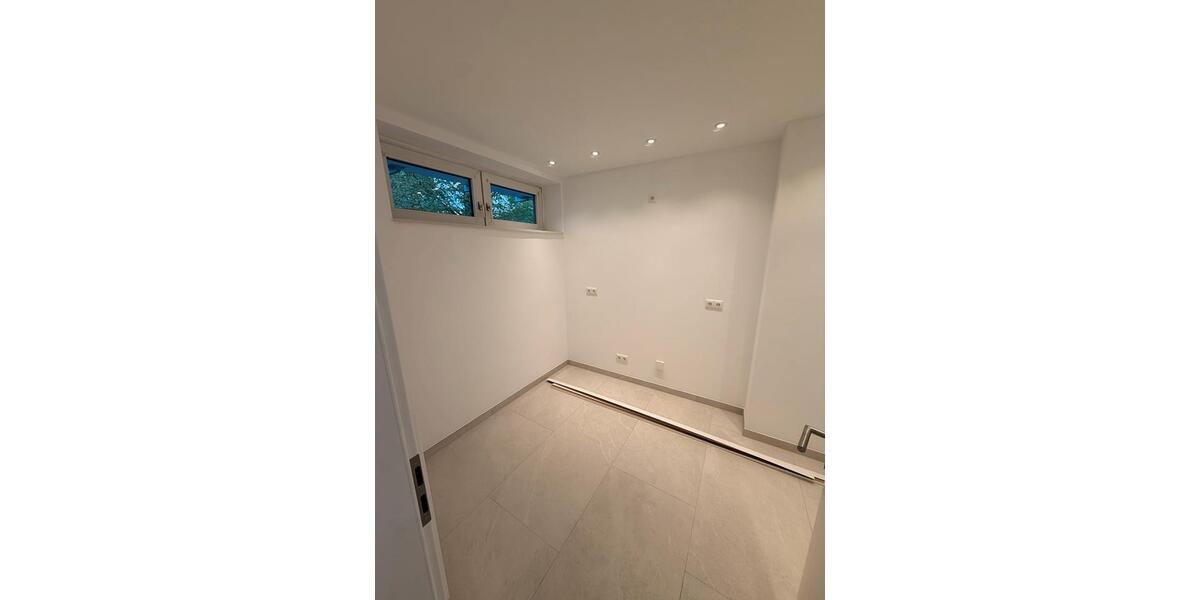 Erdgeschoßwohnung Moers Rheinkamp - 3 Zimmer, 65 m&sup2;, 185.000&euro; | Angebot:27531407