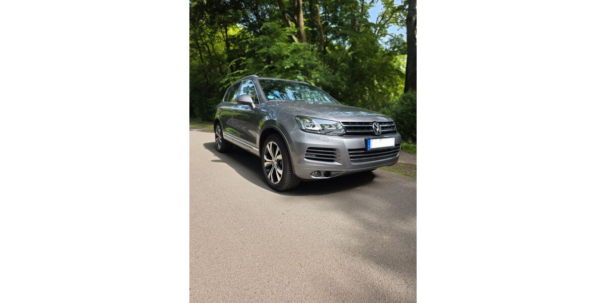 VW Touareg 81.034 km 26.000 &euro; Neuss 41466