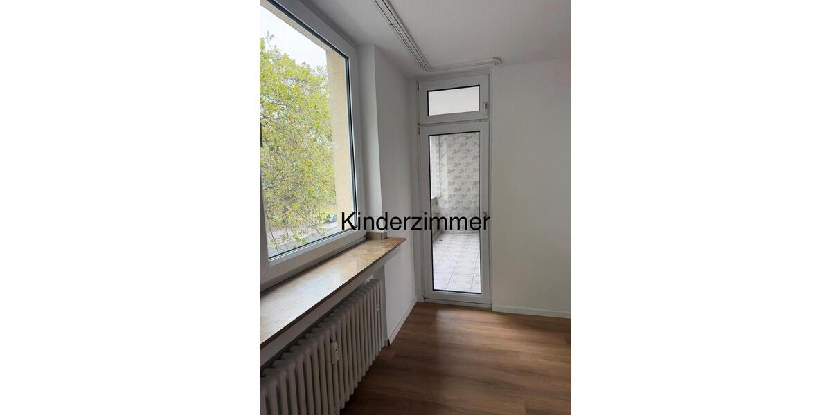 Etagenwohnung Duisburg Duisburg-Mitte - 3 Zimmer, 83 m&sup2;, 980&euro; | Angebot:27547765