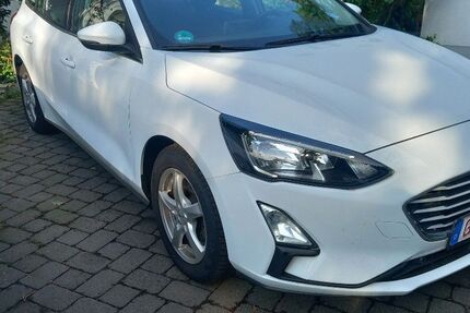 Ford Focus 148.600 km 7.450 &euro; Leichlingen 42799