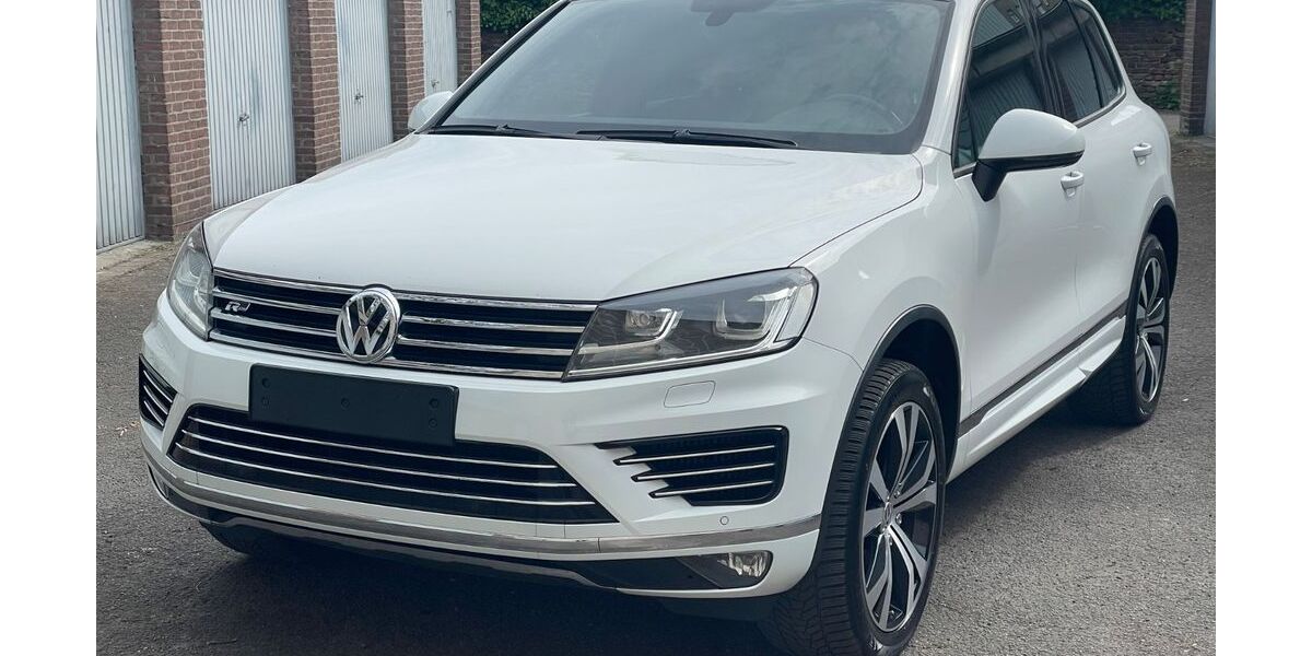 VW Touareg 227.543 km 14.950 &euro; Krefeld 47799