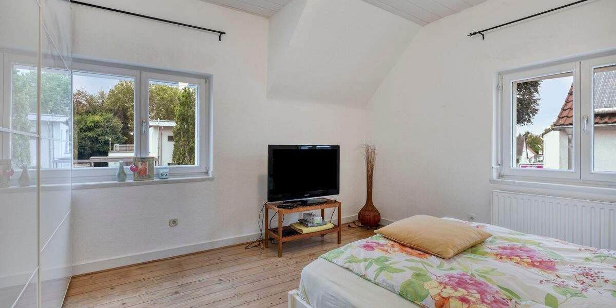 Doppelhaushälfte Düsseldorf Wittlaer - 2 Zimmer, 89 m&sup2;, 439.000&euro; | Angebot:25687695