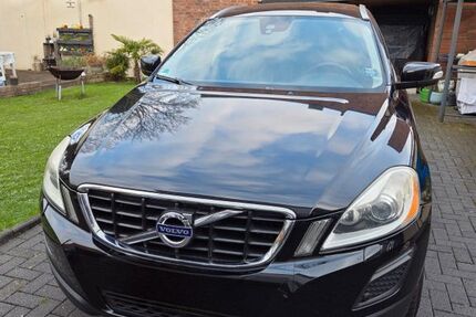 Volvo XC60 223.000 km 8.950 &euro; Oberhausen 46049