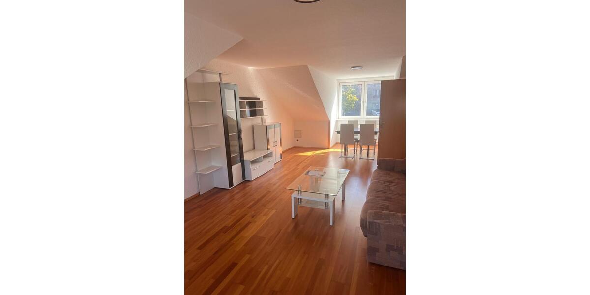 Dachgeschoßwohnung Wuppertal Elberfeld - 2 Zimmer, 65 m&sup2;, 880&euro; | Angebot:24611253