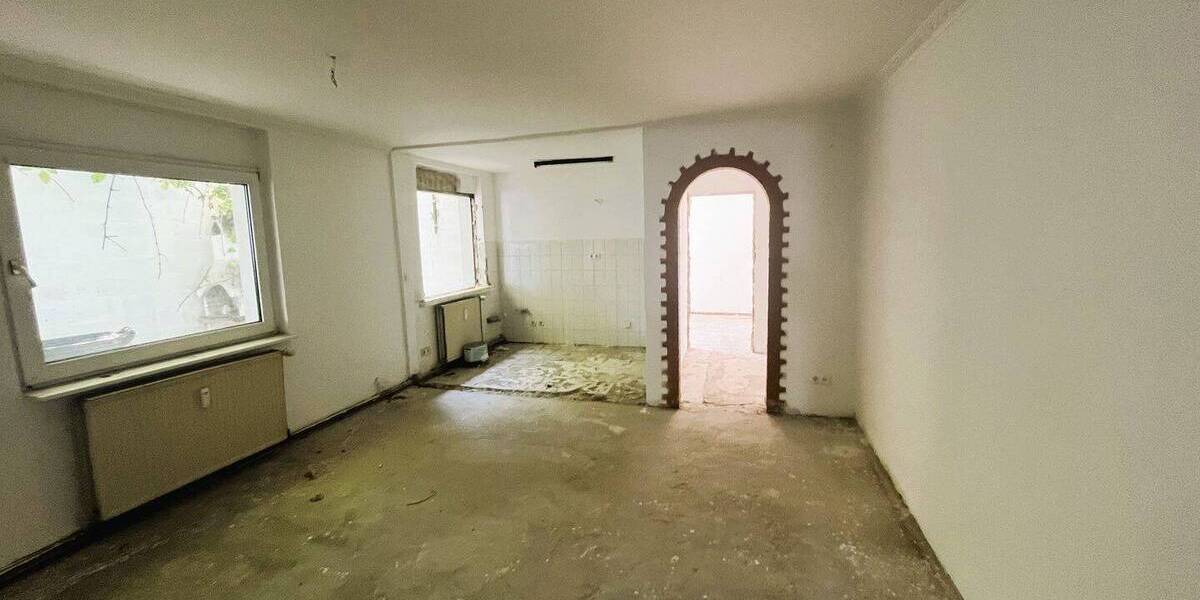 Etagenwohnung Mülheim an der Ruhr Styrum - 4 Zimmer, 164 m&sup2;, 180.000&euro; | Angebot:25747663