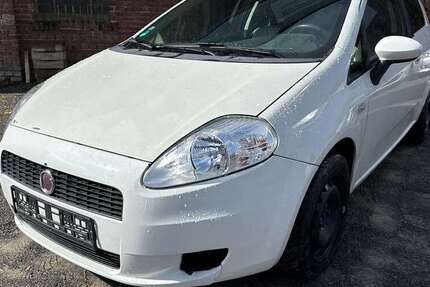 Fiat Grande Punto 128.074 km 2.490 &euro; Remscheid 42857