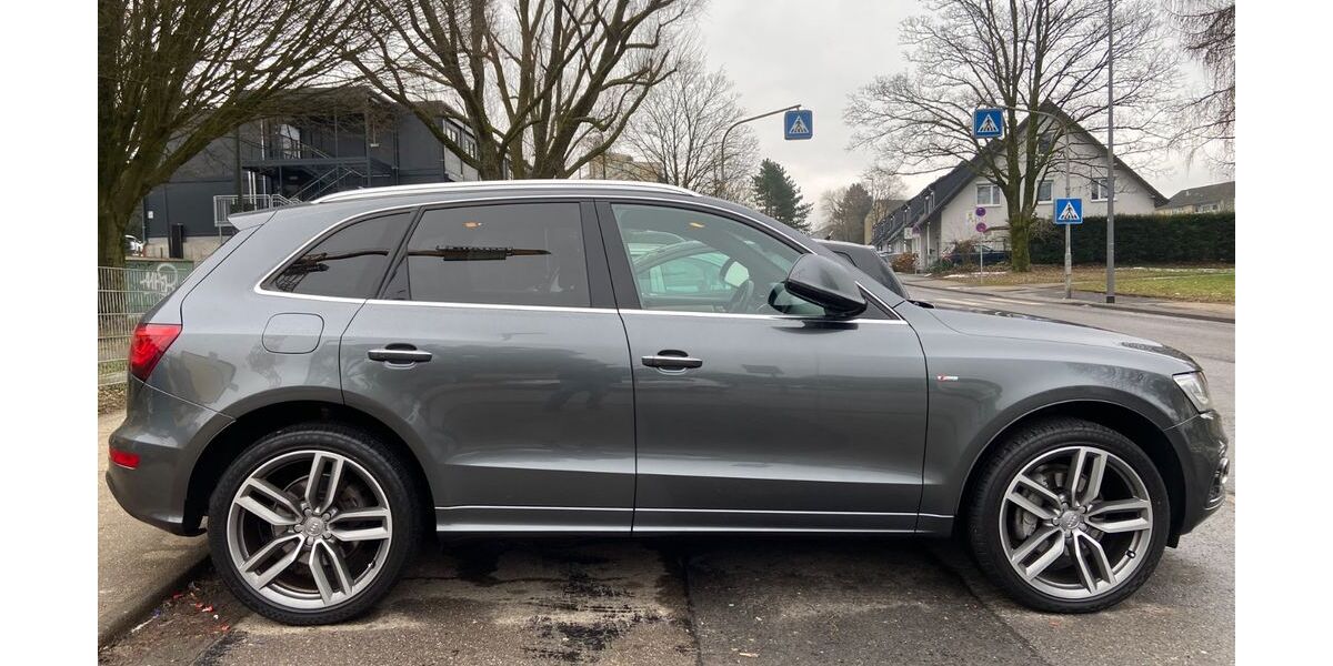 Audi Q5 179.000 km 18.800 &euro; Remscheid 42899