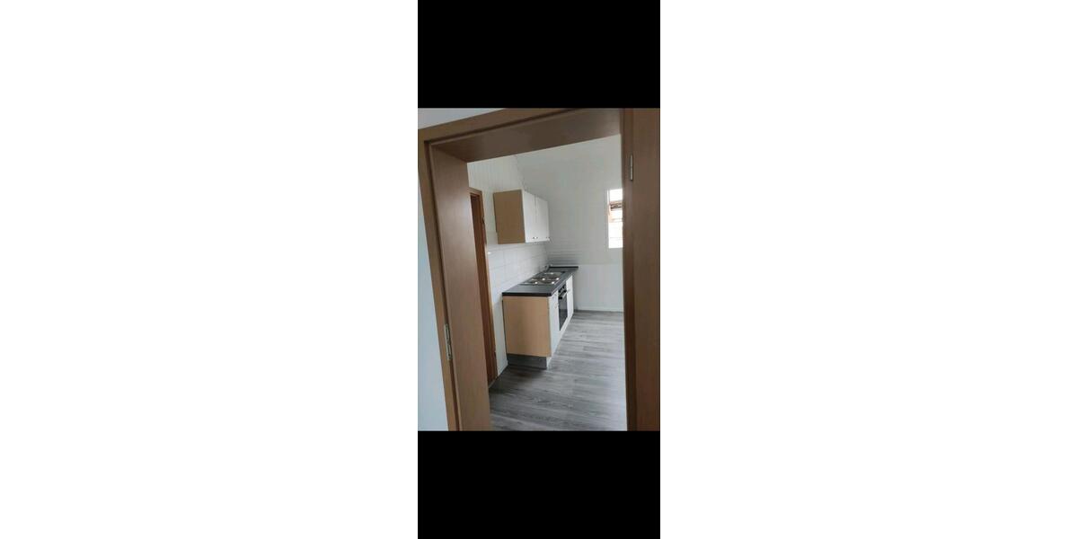 Dachgeschoßwohnung Duisburg Hamborn - 2.5 Zimmer, 53 m&sup2;, 55.000&euro; | Angebot:27533810