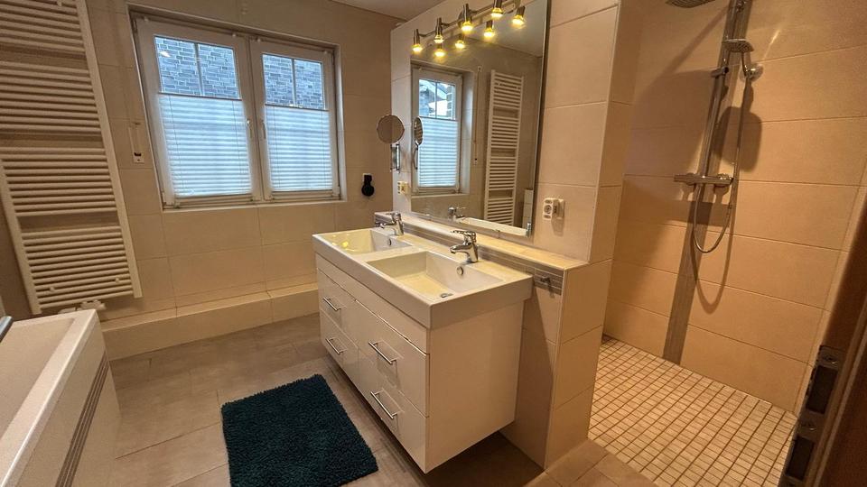 Doppelhaushälfte Duisburg Rheinhausen - 4 Zimmer, 144 m&sup2;, 549.000&euro; | Angebot:26966743