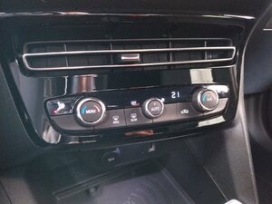 Opel Mokka Ultimate Matrix Kam SHZ LHZ Navi ACC 30.476 km 21.980 &euro; HAAN 42781