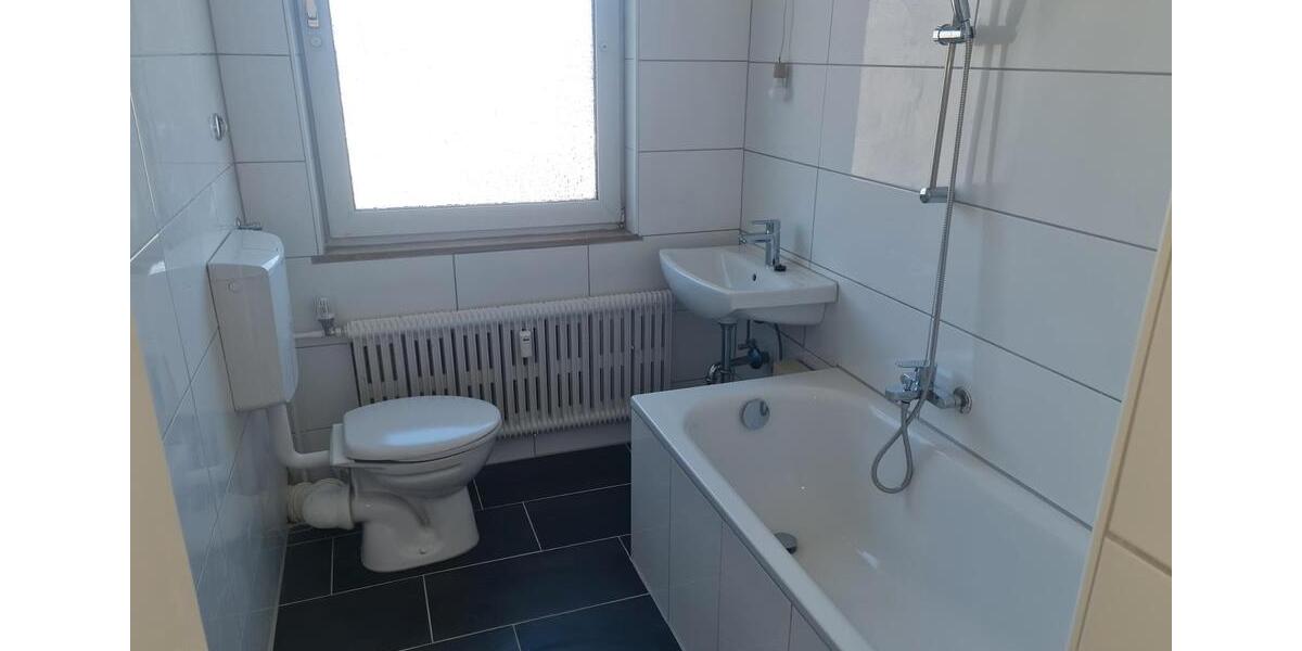 Etagenwohnung Duisburg Hamborn - 3 Zimmer, 62 m&sup2;, 445&euro; | Angebot:26007294