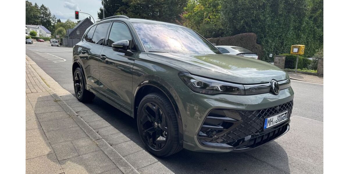 VW Tiguan 14.500 km 49.499 &euro; Mülheim 45470