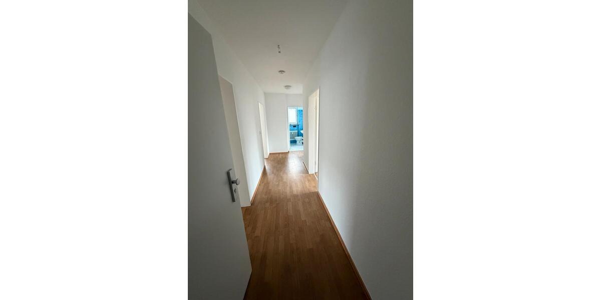Etagenwohnung Wuppertal Gemarkung Langerfeld - 4 Zimmer, 80 m&sup2;, 775&euro; | Angebot:25934319