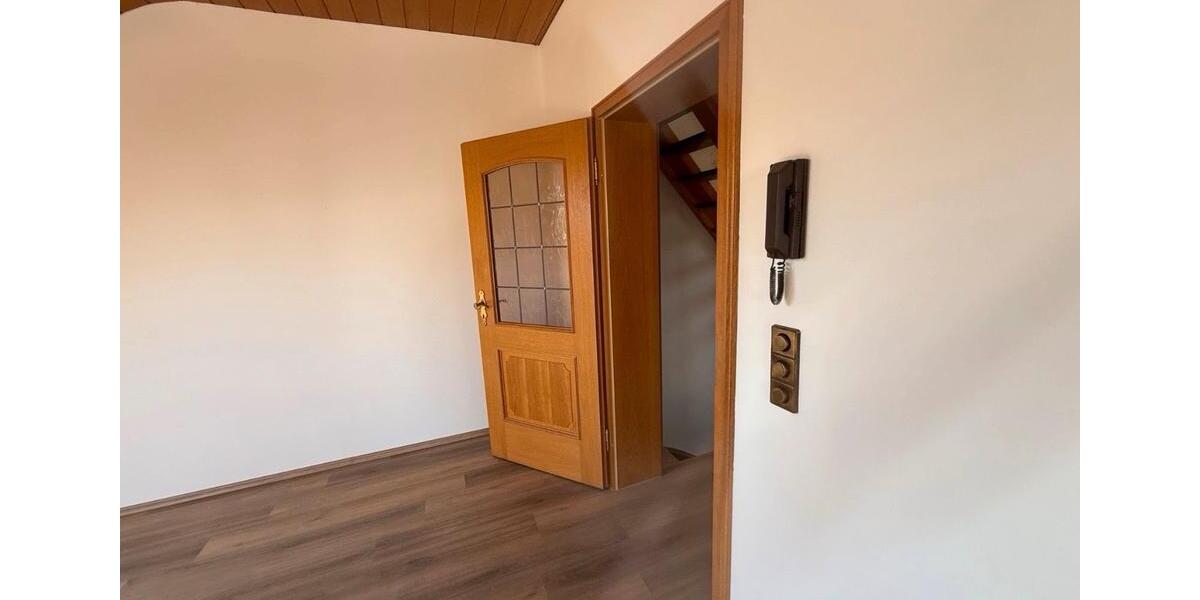 Dachgeschoßwohnung Düsseldorf Flingern Süd - 1 Zimmer, 53 m&sup2;, 770&euro; | Angebot:27540799